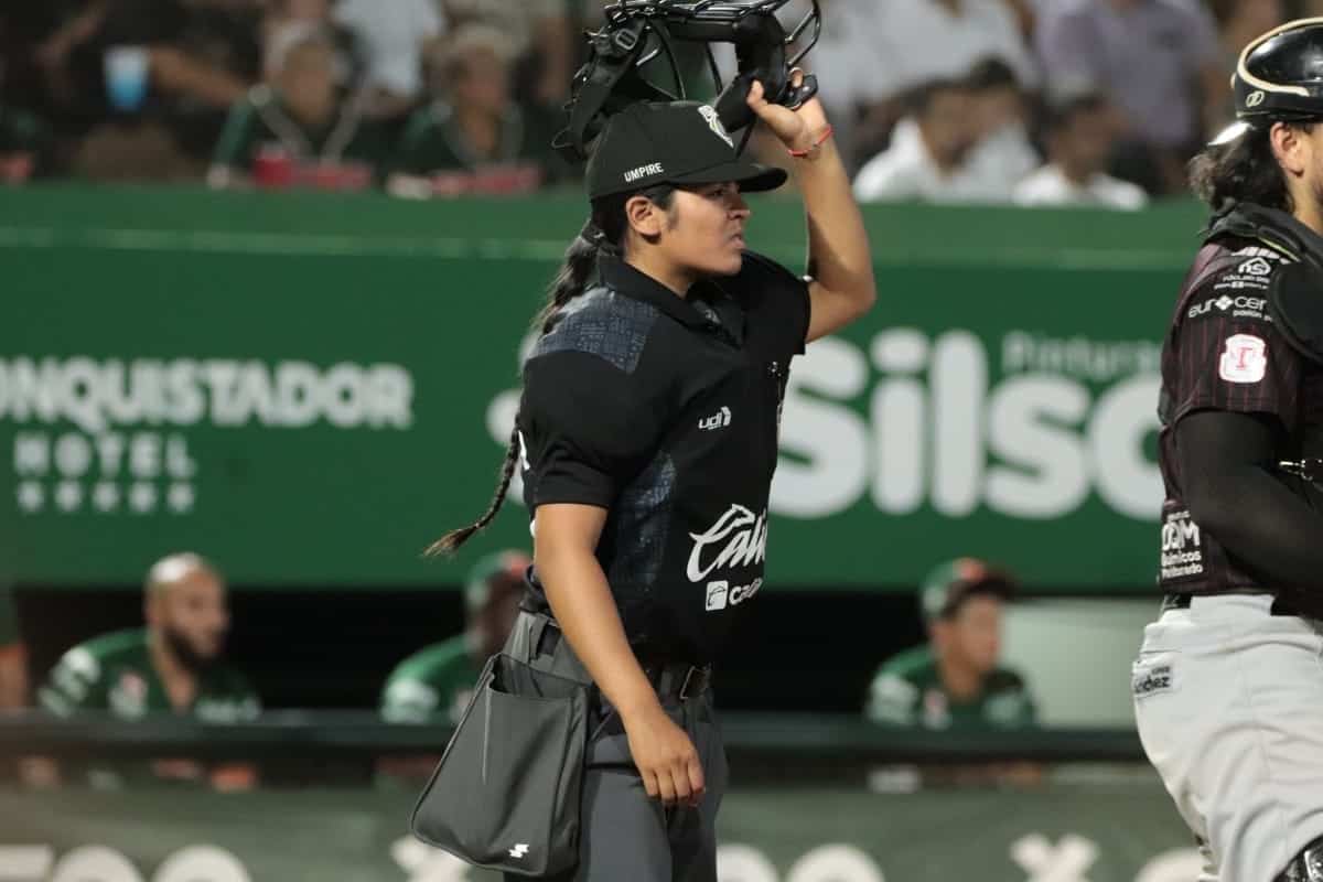 Julissa Iriarte hizo historia en el béisbol mexicano. FOTO: Cortesía