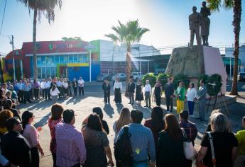 Ayuntamiento de Culiacán celebra a maestras y maestros en su día