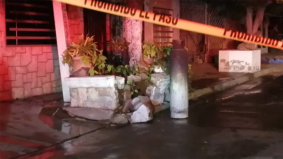 El incendio se registró durante la madrugada de este miércoles. FOTO: Luz Noticias