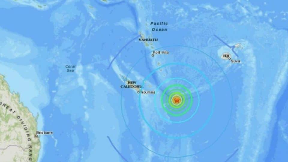 Alerta de tsunami en el Pacífico Sur: se registró movimiento telúrico magnitud de 7.7.