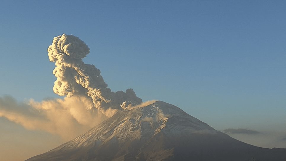 Sedena despliega más de 7 mil efectivos por actividad del Popocatépetl