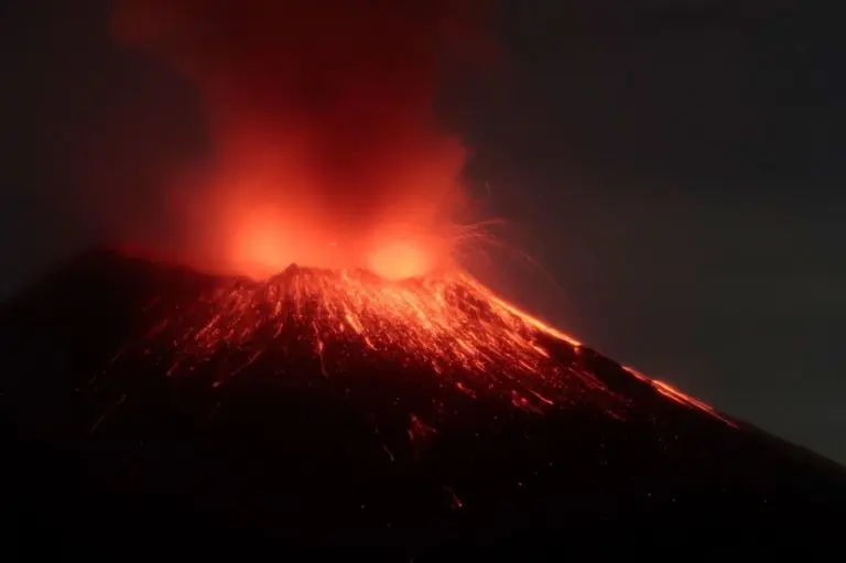Volcán Popocatépetl: ¿por qué está molesto y en alerta de erupción?. | FOTO: El Heraldo.