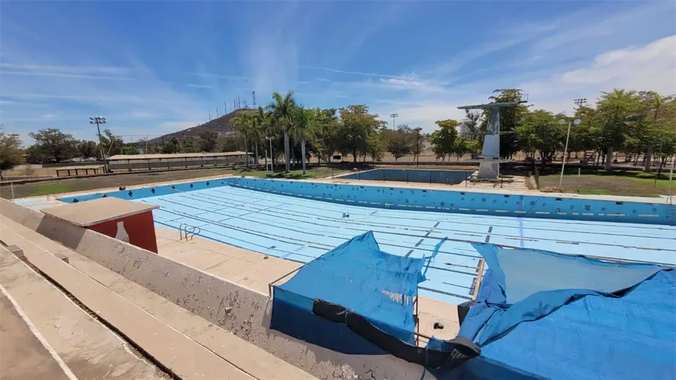 Se espera que la alberca esté lista para la celebración del 120 aniversario de Los Mochis. FOTO: Luz Noticias