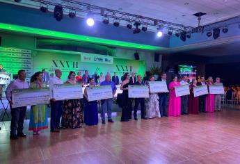 Maestros reciben bono de 167 mil pesos por jubilación en Sinaloa 