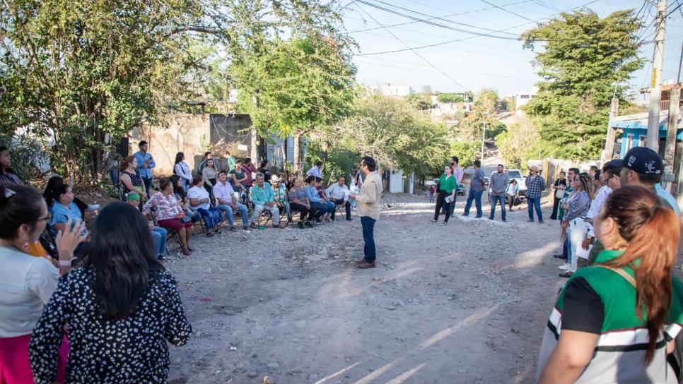 Van 300 solicitudes atendidas en visitas a colonias vulnerables de Culiacán: alcalde