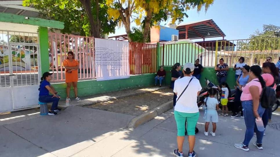 Sin electricidad y una semana sin clases, padres de jardín de niños en Villa Unión exigen solución