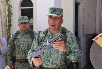Una ametralladora y rifles de grueso calibre entregan en el arranque del canje de armas en Sinaloa, El Fuerte y Choix