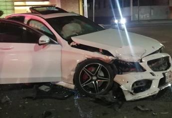 Un encontronazo en Alturas del Sur en Culiacán deja un conductor lesionado 
