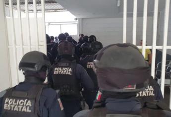 Policía Estatal revisa el penal de Aguaruto en Culiacán