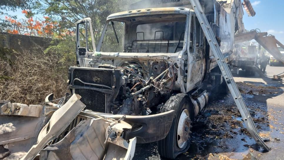 Se incendia camión de la basura en Culiacán