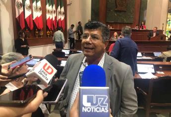 «No tenemos por qué ir a escuchar a un hombre que desprecia al congreso»: Luque Rojas sobre informe del Rector de la UAS