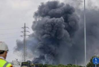 Impactante explosión se registra en una construcción de Alemania | VIDEO