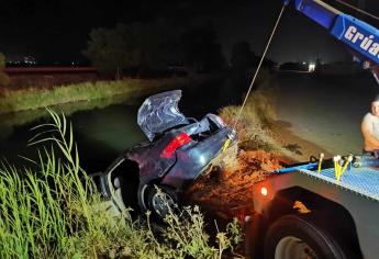 Se salvan 5 jóvenes de morir ahogados, cayeron al canal en la madrugada