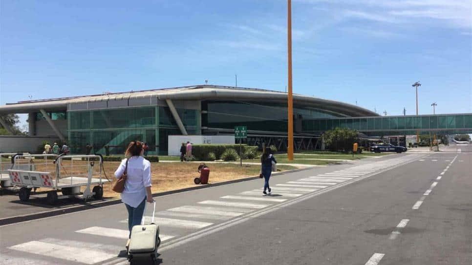Van 82 vuelos cancelados en el Aeropuerto de Culiacán por manifestación de agricultores