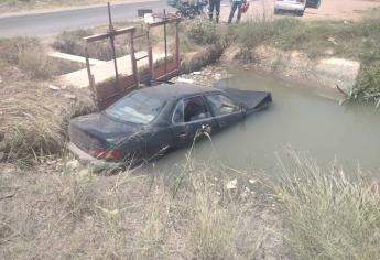 Carambola y salida de camino dejan 3 lesionados en Guasave