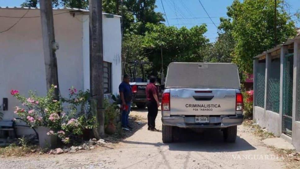 Familia completa muere de calor adentro de auto en Tabasco