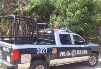 Agentes preventivos evitan que una mujer se autolesione en Culiacán