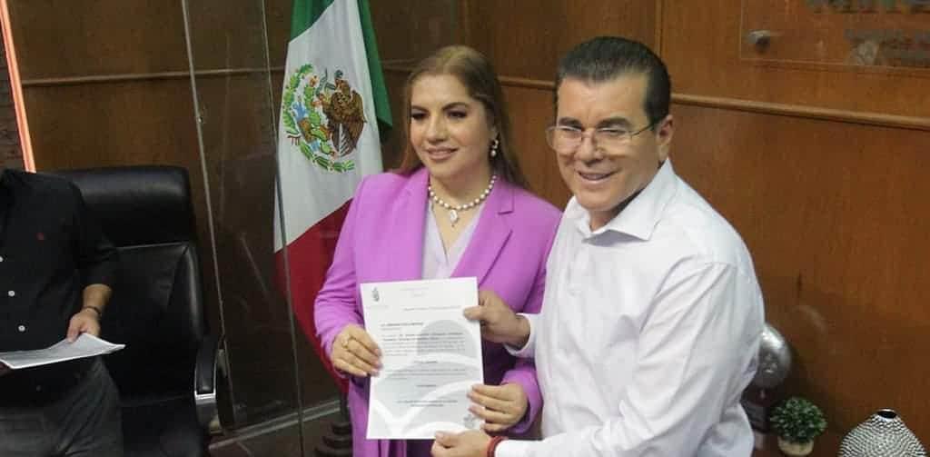 Trascienden cambios en el Ayuntamiento de Mazatlán: sale la Secretaria del Ayuntamiento