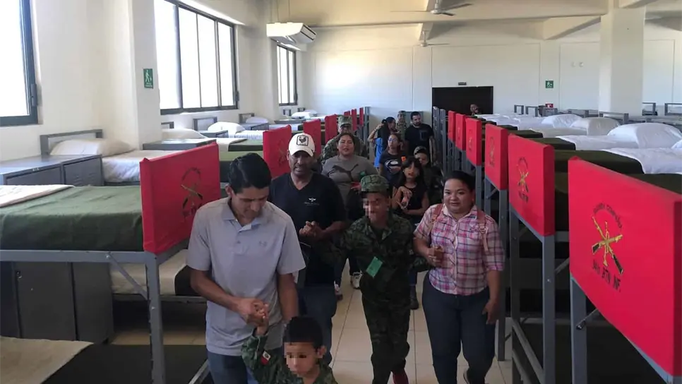 El Ejercito Mexicano invita a las familias sinaloenses a un paseo por el cuartel militar. FOTO: Luz Noticias
