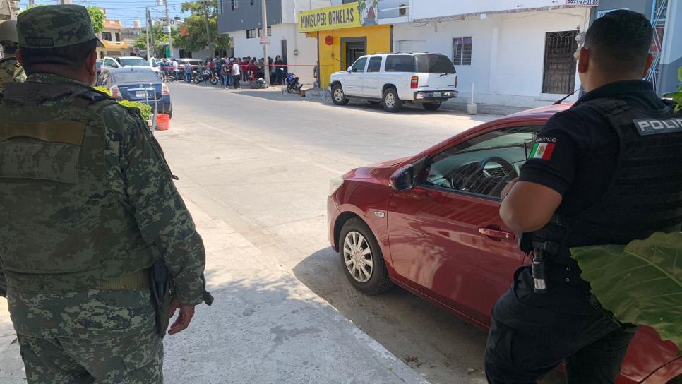 Asesinan a mujer al interior de un expendio de cerveza en Mazatlán