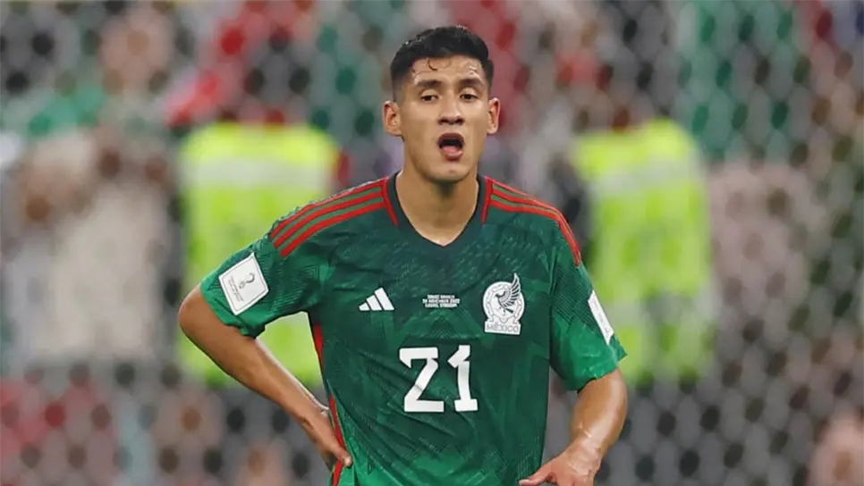 Uriel Antuna ha jugado en clubes como Chivas y Cruz Azul. FOTO: Internet