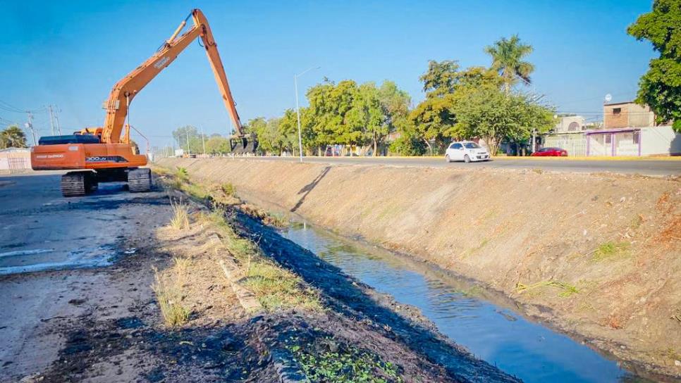 «Parece que lo hacen de adrede», lamenta Gerardo Vargas basura en drenes 