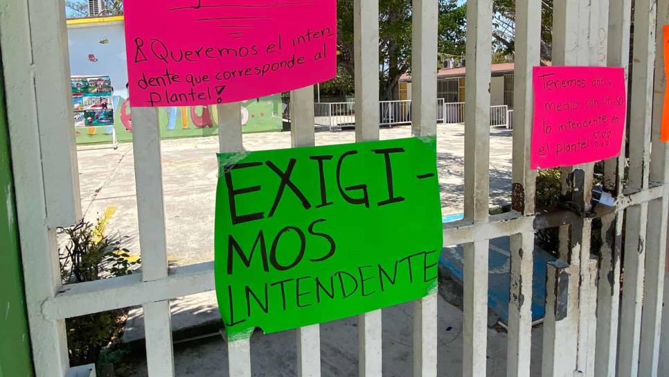 Jardín de Niños en Mazatlán en huelga por falta de personal de intendencia