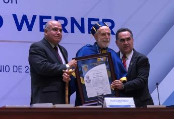 UAS otorga distinción de «Doctor Honoris Causa» al Biólogo y Escritor, David Bradford Werner