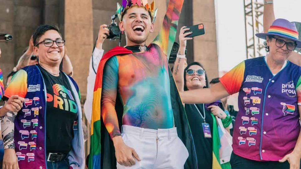 Jhonny Caz se declara admirador de Turbulence y Burrita Burrona tras polémica en marcha LGBTQ+ de Monterrey