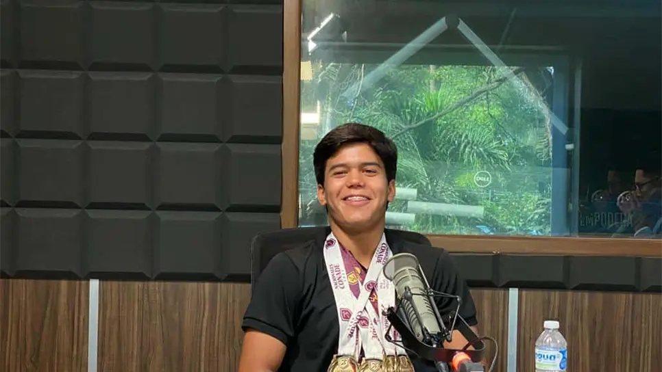 El joven de 15 años es uno de los grandes prospectos de la gimnasia en Sinaloa. FOTO: Luz Noticias