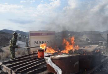 Marina y FGR destruyen más de una tonelada de cristal en Topolobampo 