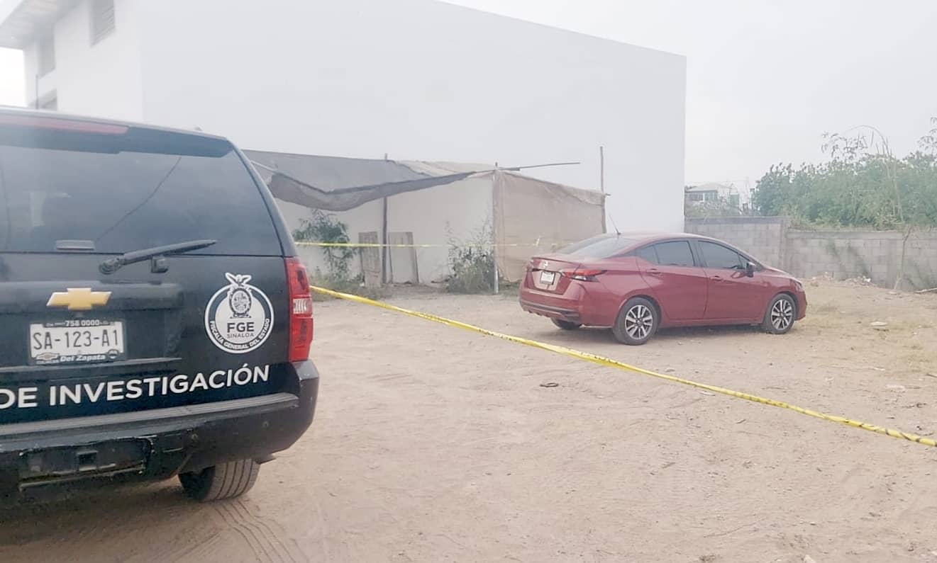 El automovil fue hallado días después del asesinato. FOTO: Luis Ramírez.