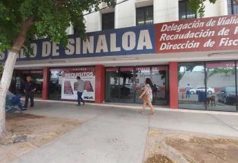Por fallas en los aires acondicionados, no hay servicio en Vialidad y Transportes de Los Mochis 