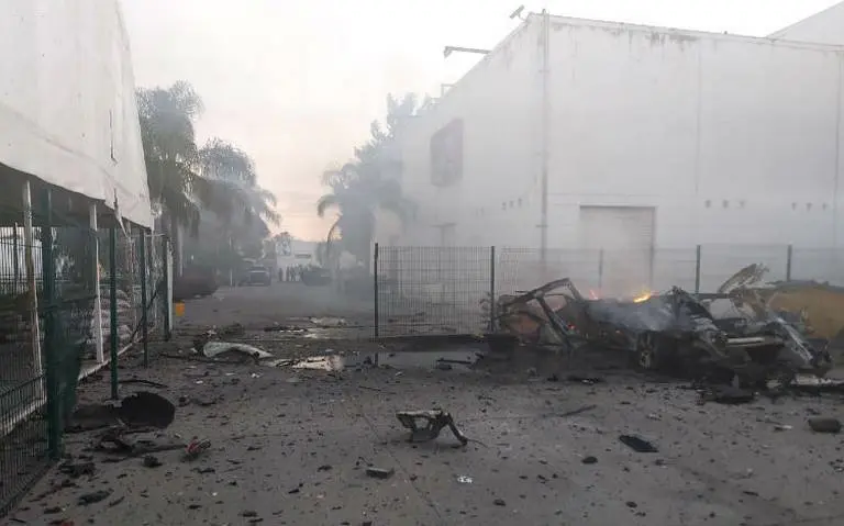 Explota coche bomba en Guanajuato; hay cuatro heridos. | FOTO: El Sol de México.