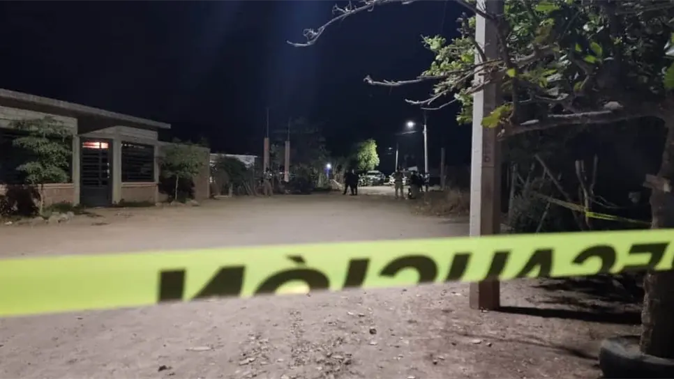 Hallan cadáver descompuesto de hombre dentro de su domicilio en Guasave