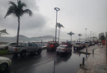 Colapsa Mazatlán: reportan semáforos descompuestos en diferentes avenidas