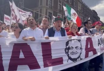 «Es un honor estar con Obrador», Rocha Moya marcha en el AMLO Fest en la CDMX