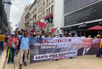 Morenistas llegan marchando al AMLO Fest rumbo el zócalo de la CDMX