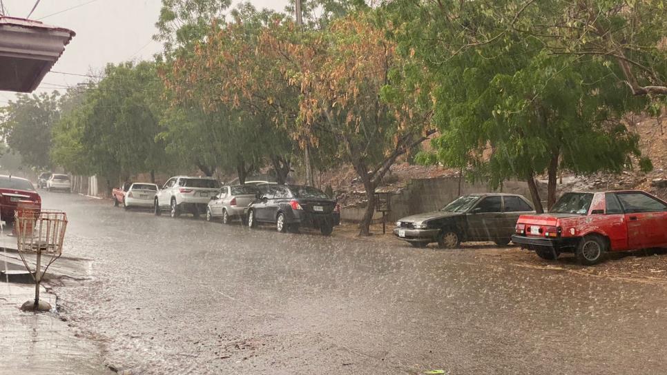 Se registran fuertes lluvias en distintas zonas de Culiacán, por «Beatriz»