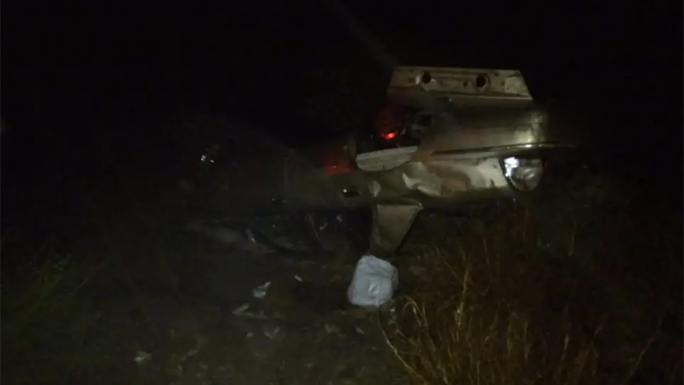 Volcadura en la carretera El Fuerte- El Carrizo deja tres personas lesionadas