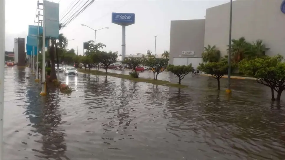 Las autoridades piden a la ciudadanía resguardarse durante las lluvias. FOTO: Luz Noticias