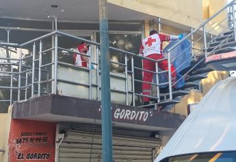Muere «cuidador de carros» al caer de unas escaleras en Culiacán