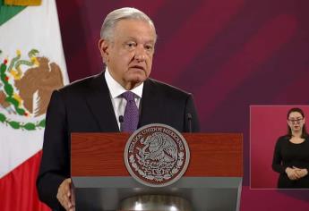 AMLO lamenta muerte de niña aplastada por elevador en el IMSS: no habrá impunida