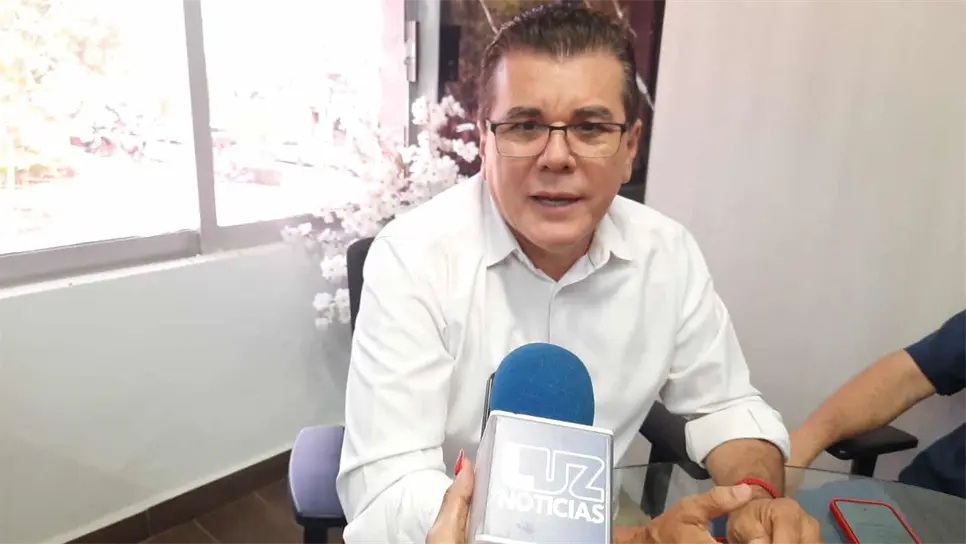 El mandatario condena lo actos de violencia hacía las mujeres. FOTO: Luz Noticias