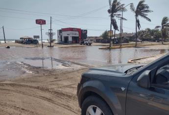 Ante alto oleaje, Protección Civil de nuevo cierra playas a bañistas en Guasave