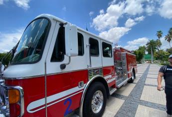Rocha Moya entrega camiones de bomberos a 6 municipios de Sinaloa