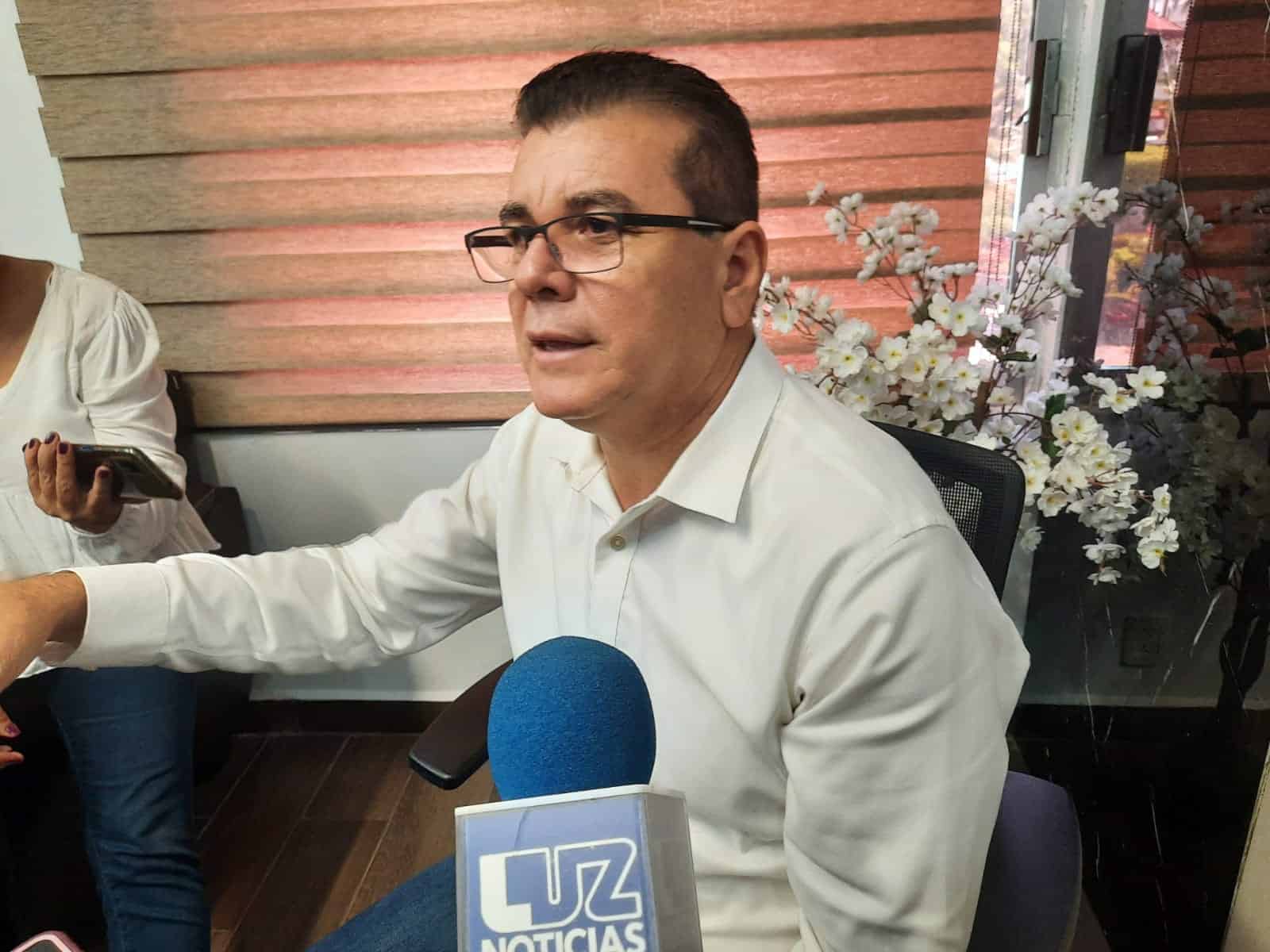 El alcalde mencionó que la policía municipal solo intervendrá si los centros de juego de maquinitas solicitan el apoyo. FOTO: Luz Noticias