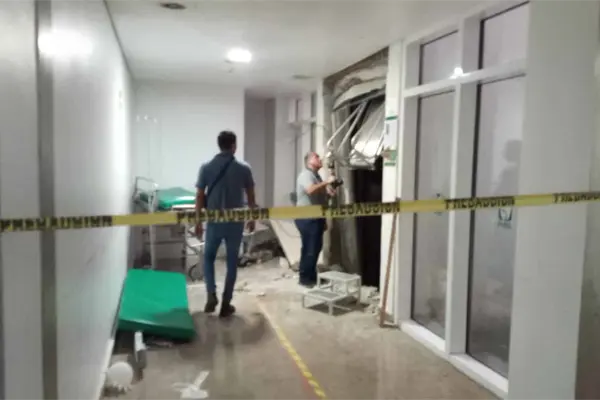 Niña muere aplastada por elevador del IMSS Niña muere aplastada por elevador del IMSS