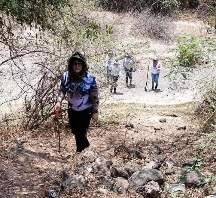 Las Sabuesas Guerreras localizan otra osamenta, ahora en la sindicatura de Tepuche 