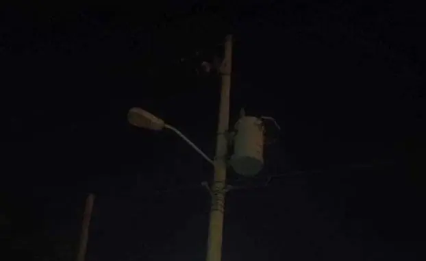 La tormenta provocó apagones para algunos vecinos de Mazatlán. FOTO: Luz Noticias